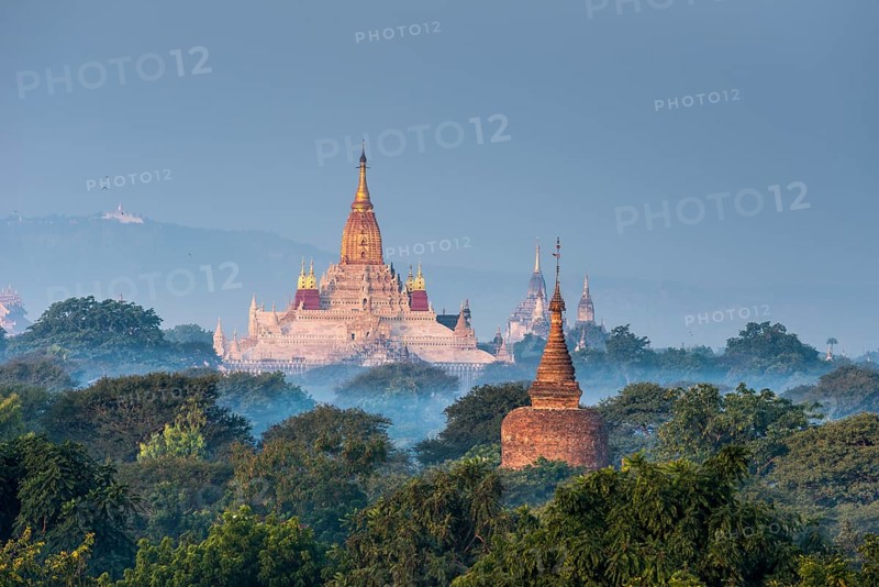 Ananda Temple in the morning fog