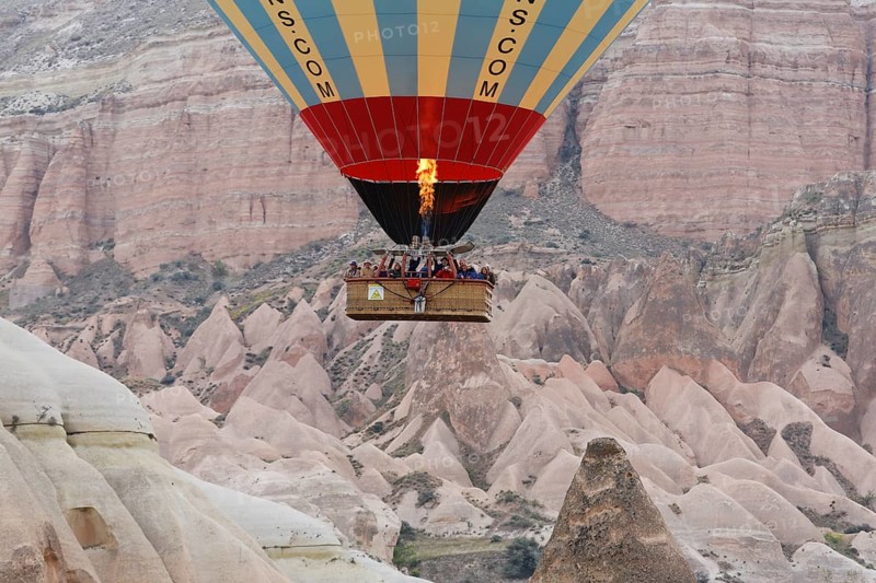 Hot air balloon