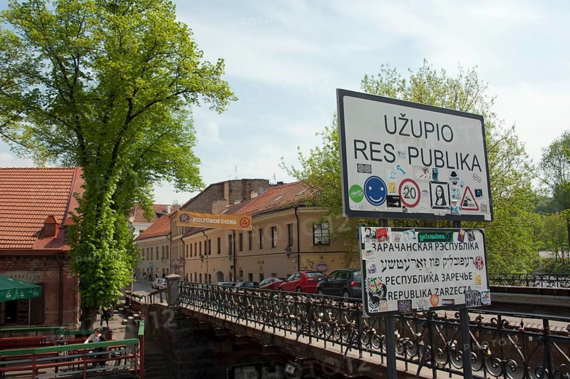 Sign 'State Border of the Republic of Uzupis'