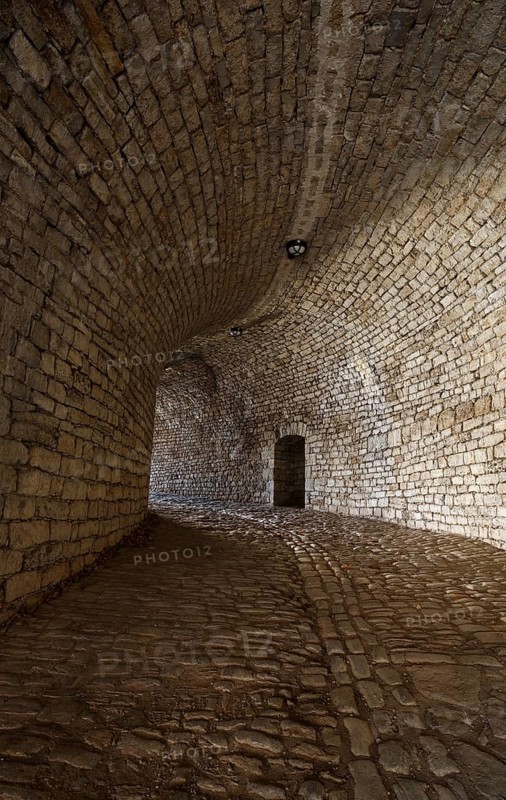 Passage under the citadel