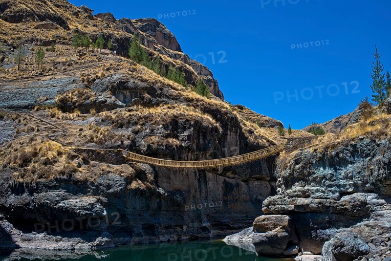 Qu'eswachaka suspension bridge