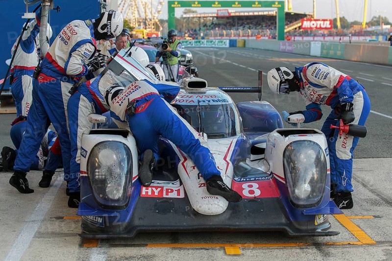 Toyota TS040 Hybrid