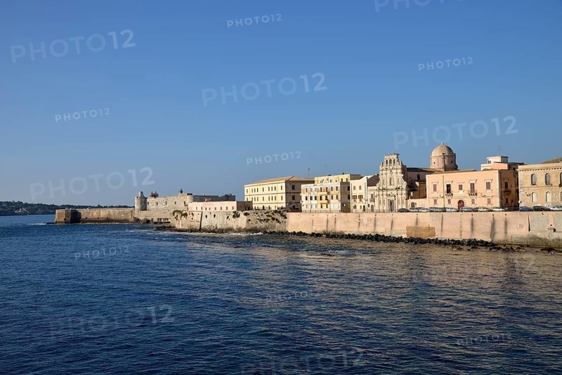 Lungomare d'Ortigia waterside promenade