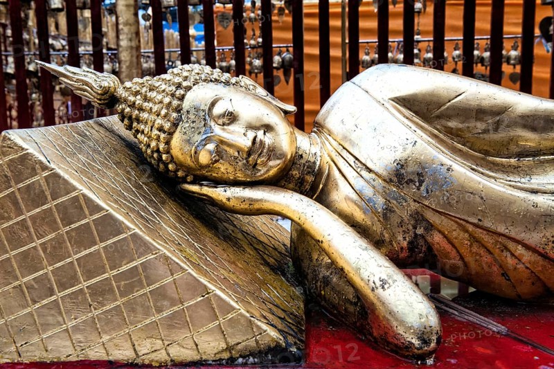 Buddha statue