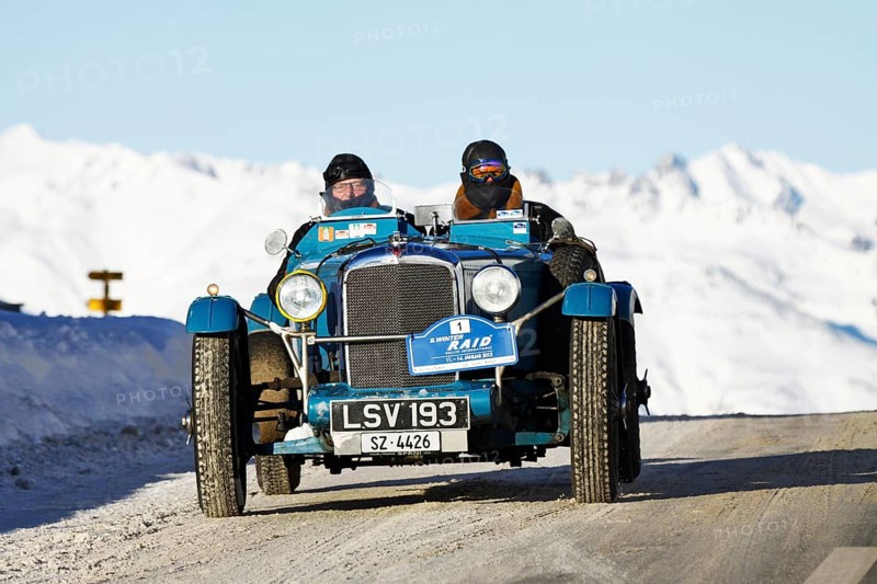 Vintage car rally