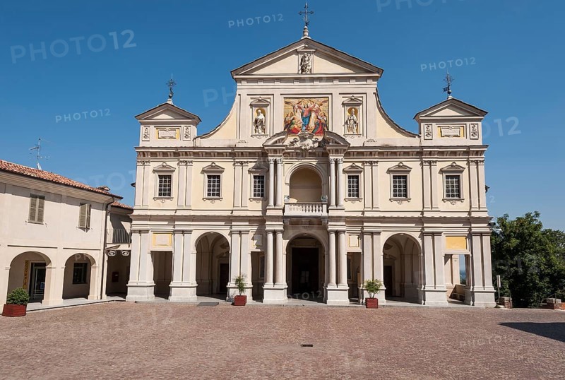 Santuario Diocesano Madonna Di Crea church