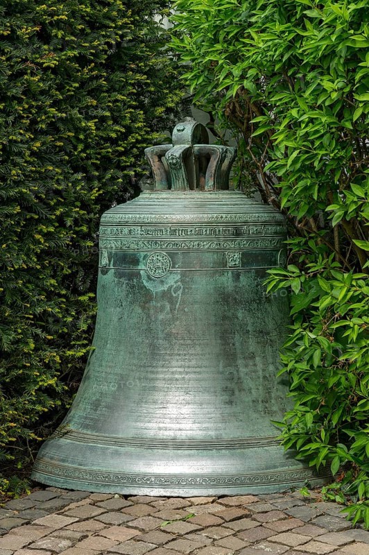 Bell from Limburg Cathedral or Georgsdom