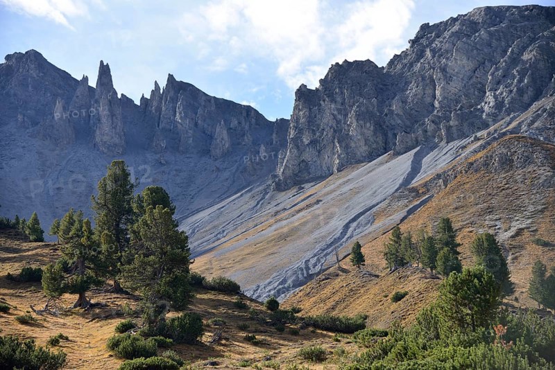 Upper Val Minger
