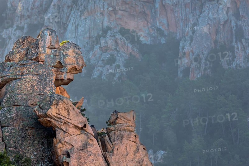Bizarre rock erosions