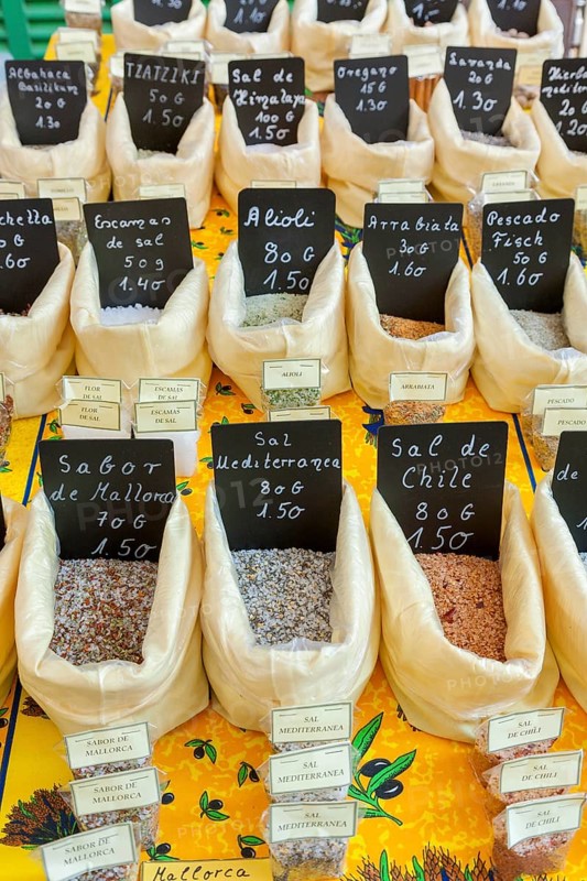 Sale of salt and spices at the farmer's market in Sineu