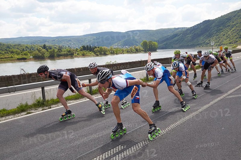 Speed skating
