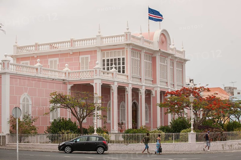 The Palacio do Povo building from the colonial period