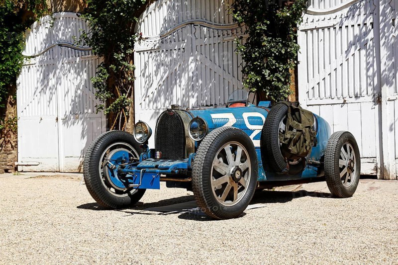 Vintage car