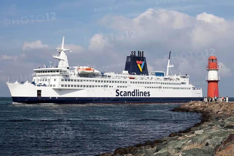 Lighthouse and a ferry from Scandlines