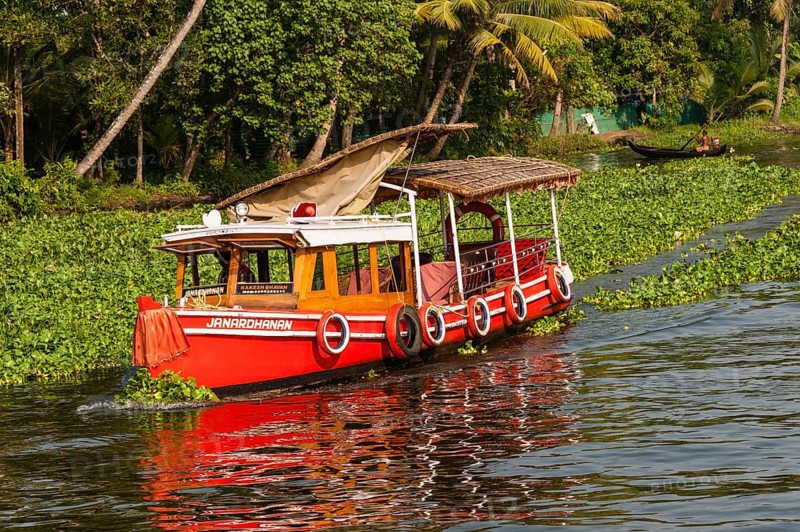 Red boat