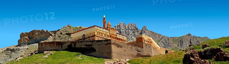 Ishak Pasha Palace