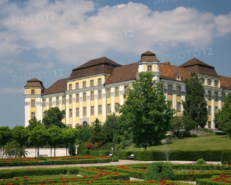 Neues Schloss or New Palace