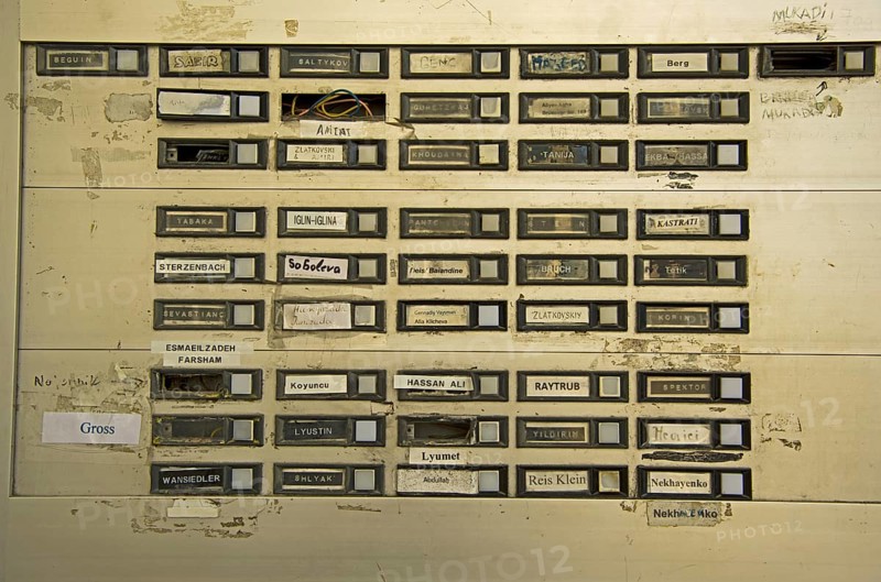 Doorbells of a high-rise building