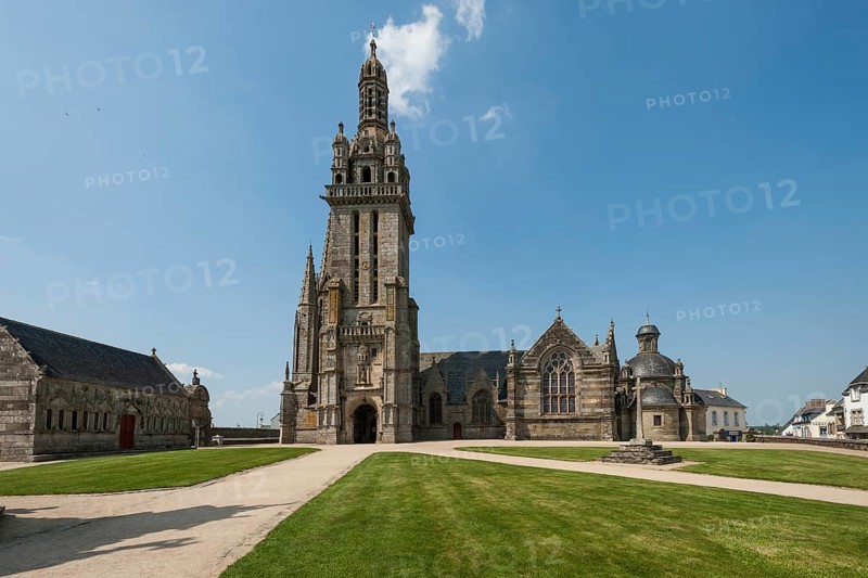 Saint-Germain Church and calvary