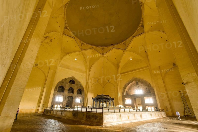 The dome of the Gol Gumbaz
