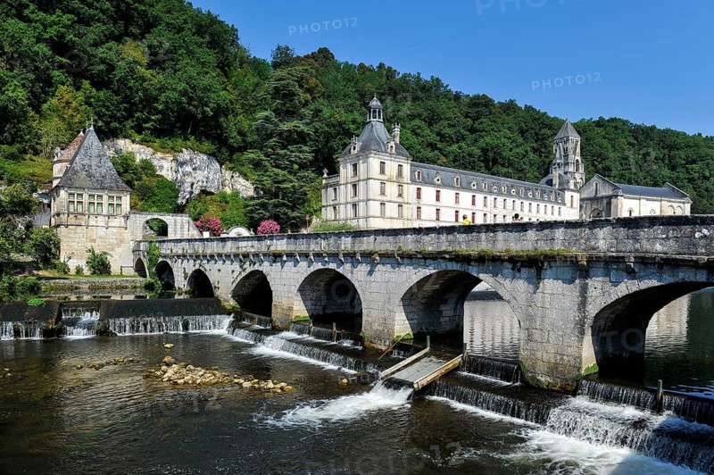 Abbey of Saint Pierre and Pont Coude bridge