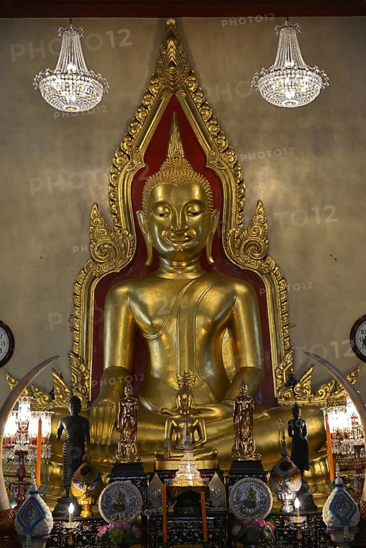 Buddha statue in the Temple of the Golden Buddha or Wat Traimit