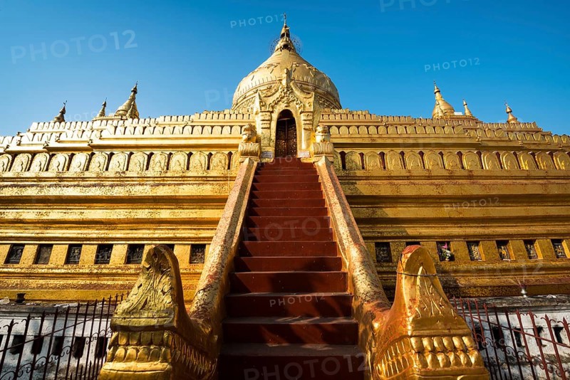 Golden chedi