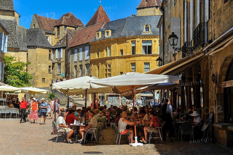 Place de la Liberte in Sarlat-la-Caneda
