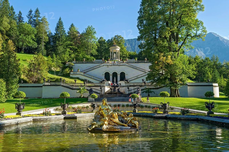 Flora Fountain surrounded by a water basin