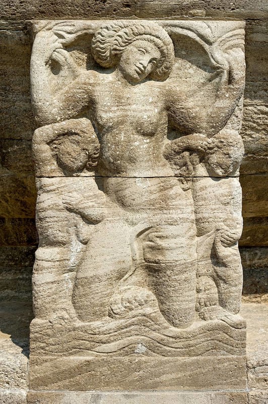 Relief by Heinrich Jobst at the 'Grosser Sprudel' fountain