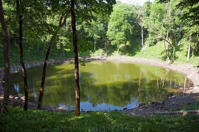 Kaali meteorite crater