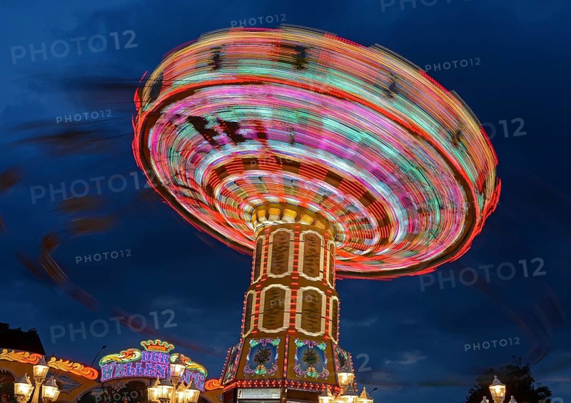 Chain carousel