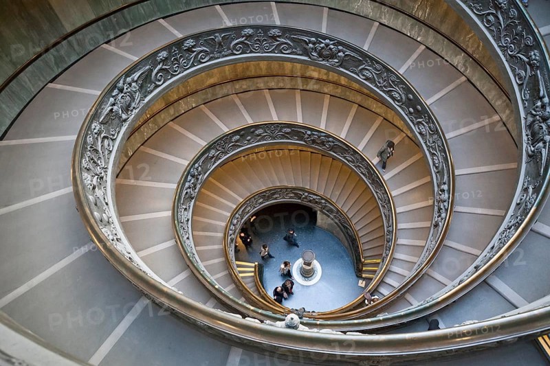 Spiral staircase by Giuseppe Momo