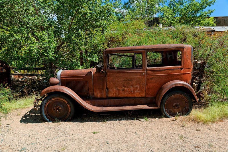 Rusty American police car