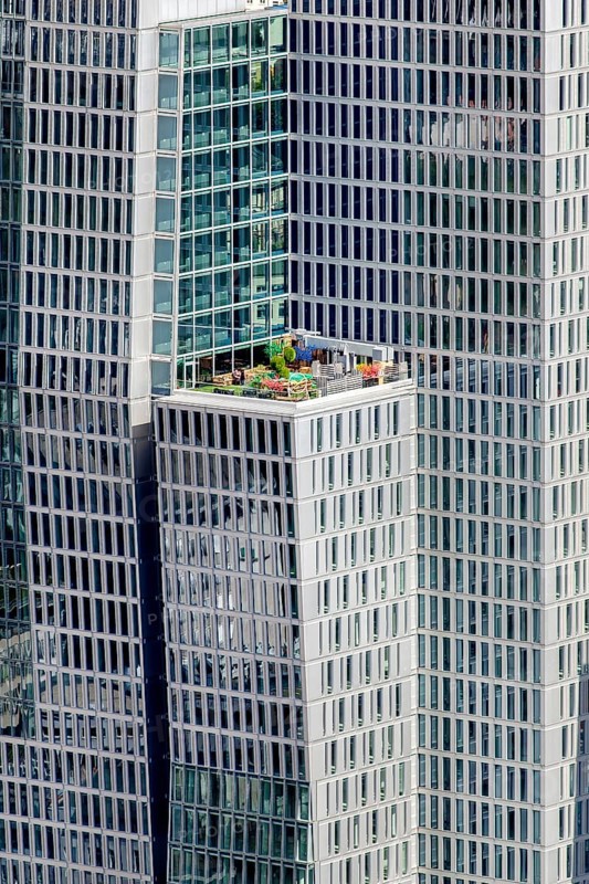 Office skyscraper Nextower PalaisQuartier