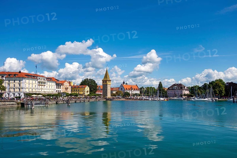Port with Mangtower