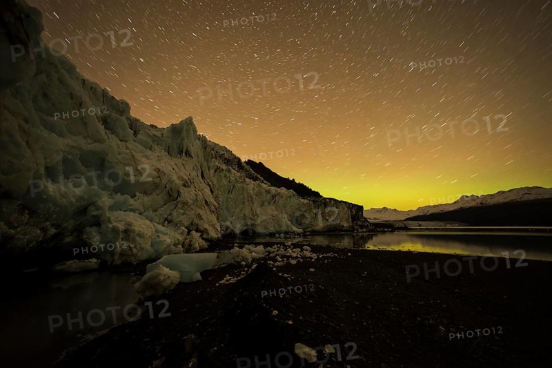 Aurora borealis over Bryn Mawr Glacier and College Fjord