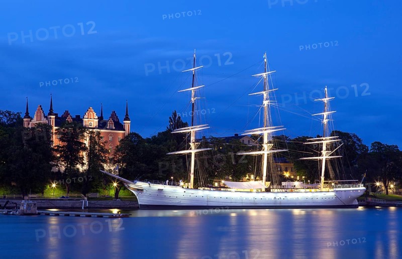 Sailing ship Chapman Boat
