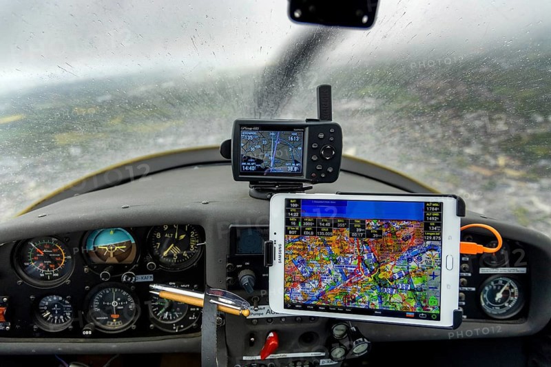Poor visibility during snow showers in flight