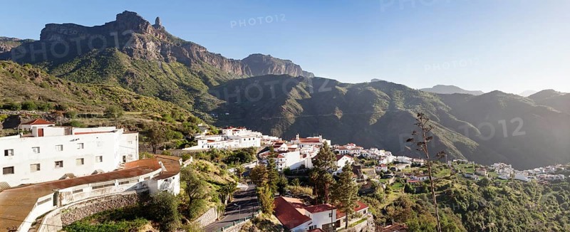 View across Tejeda to the Roque Nublo rock formation