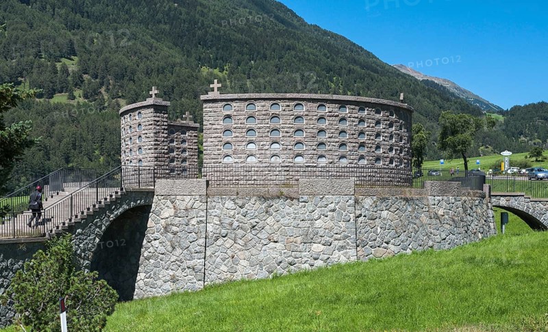 War memorial to the fallen soldiers of World War 1