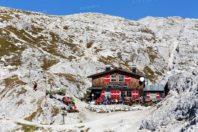 Mountain hut Bullelejochhutte