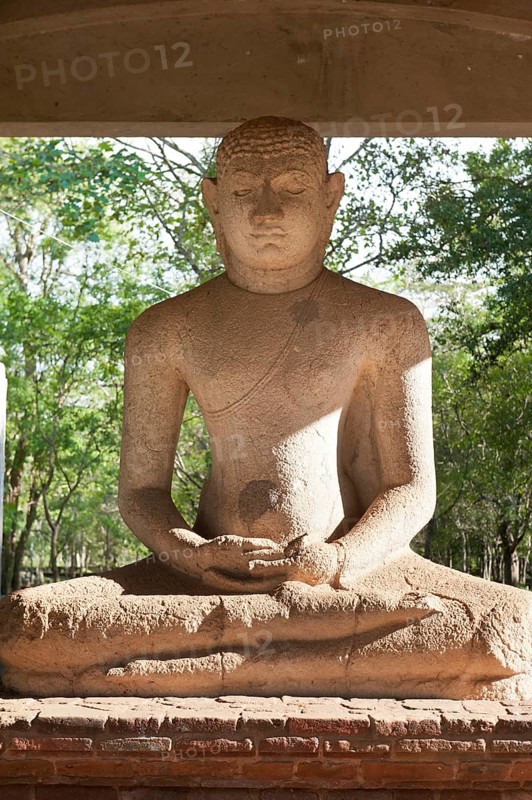 Buddha statue