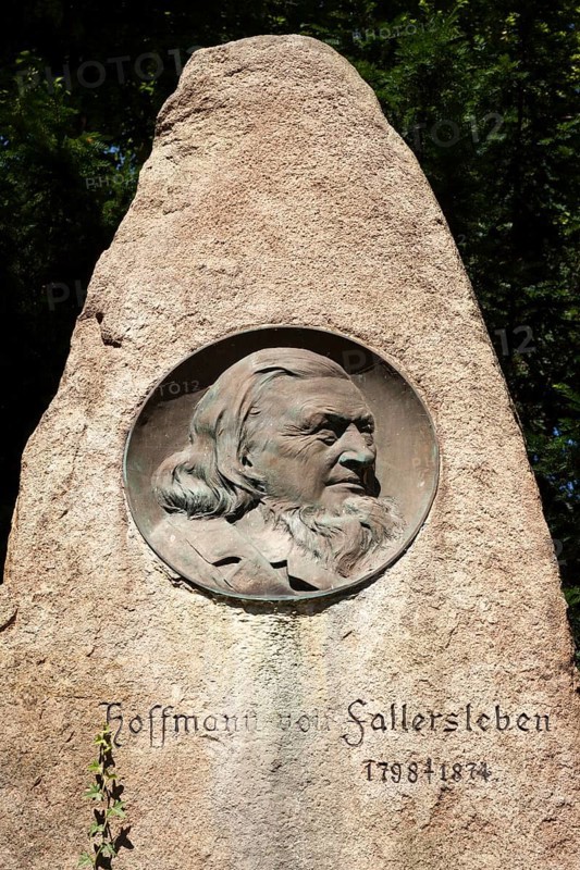 Memorial stone