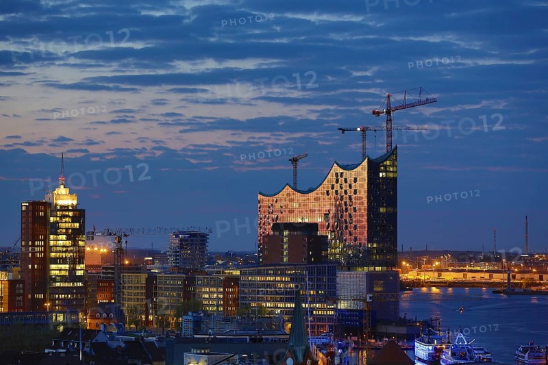 Elbe Philharmonic Hall under construction