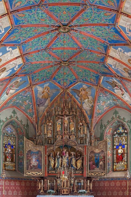 Neo-gothic altar area