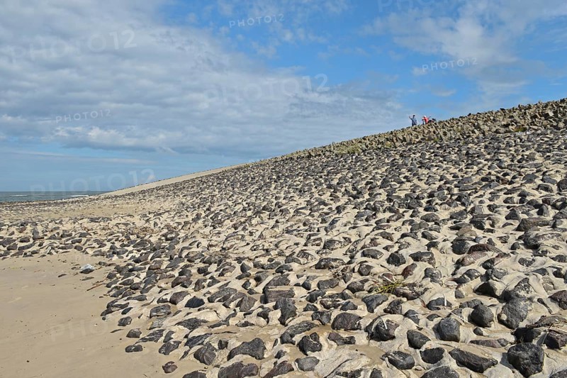 Embankment with rocks