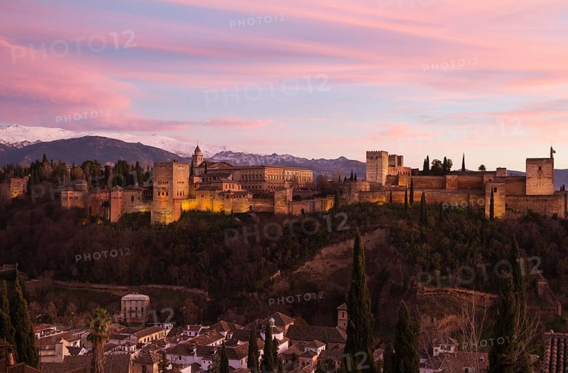 Alhambra palace at dusk