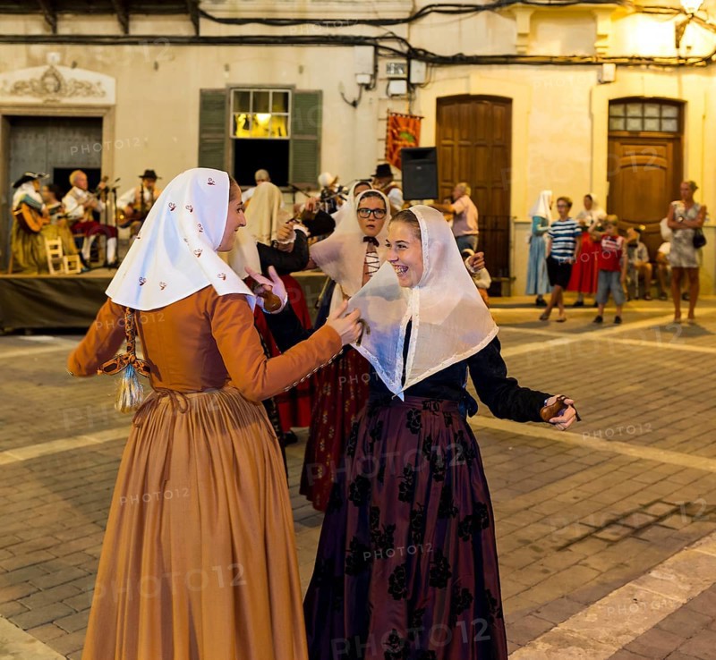 Public dance performance