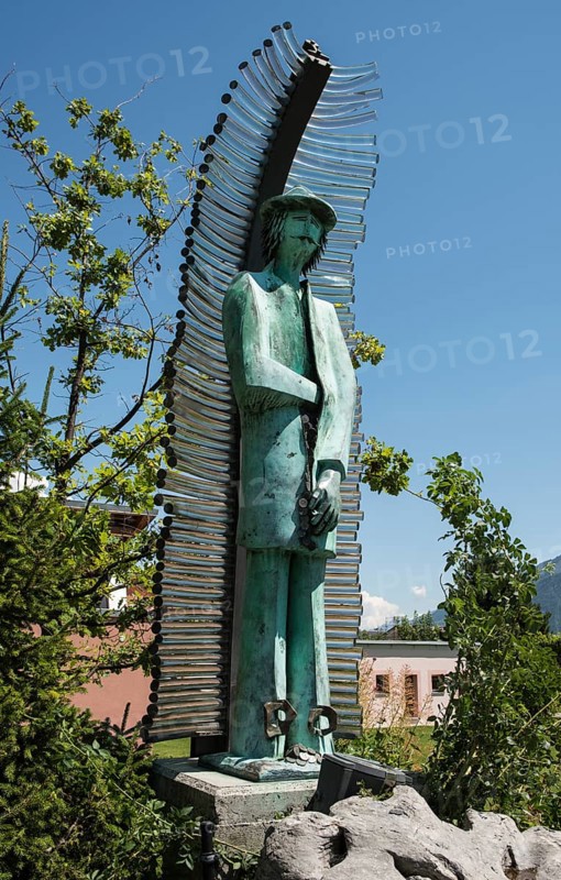 Monument to the counterfeiter and smuggler Joseph-Samuel Farinet